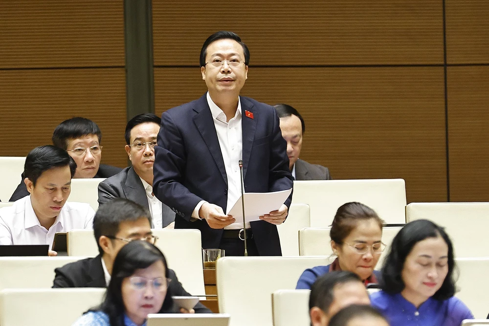 Kỳ họp thứ 10, Quốc hội khóa XV: Tăng tốc phát triển kinh tế, hướng tới hạnh phúc của người dân - Ảnh 1. Kỳ họp thứ 10, Quốc hội khóa XV: Tăng tốc phát triển kinh tế, hướng tới hạnh phúc của người dân - Ảnh 1.