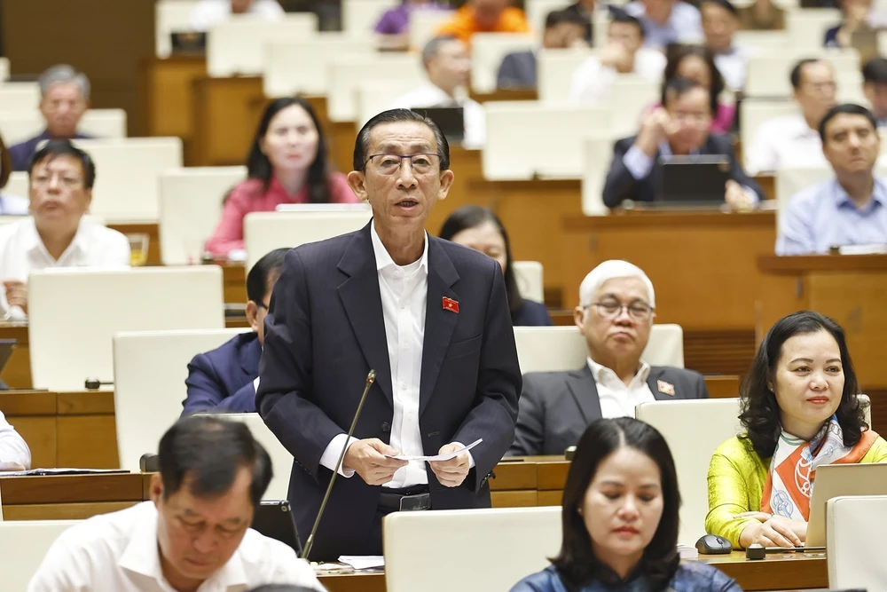 Kỳ họp thứ 10, Quốc hội khóa XV: Tăng tốc phát triển kinh tế, hướng tới hạnh phúc của người dân - Ảnh 2. Kỳ họp thứ 10, Quốc hội khóa XV: Tăng tốc phát triển kinh tế, hướng tới hạnh phúc của người dân - Ảnh 2.