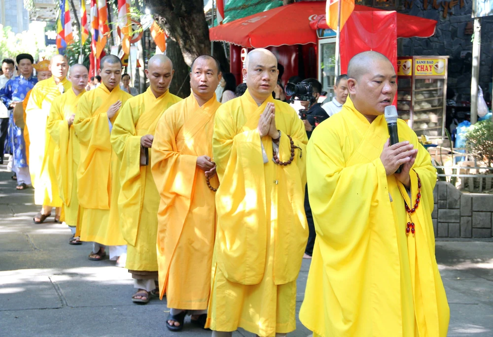 Đại lễ cầu siêu các nạn nhân tử vong do tai nạn giao thông: Tưởng nhớ người đi – Vì người ở lại - Ảnh 5.