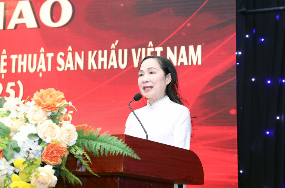 vnapotalhoithao50namchangduongdoimoicuanghethuatsankhauvietnam8314821-1759478660367308428697.jpg