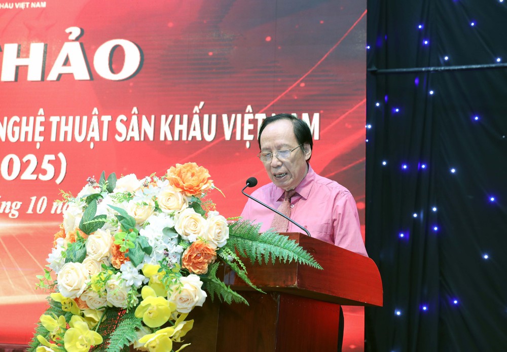 vnapotalhoithao50namchangduongdoimoicuanghethuatsankhauvietnam8314822-17594785797921470390205.jpg
