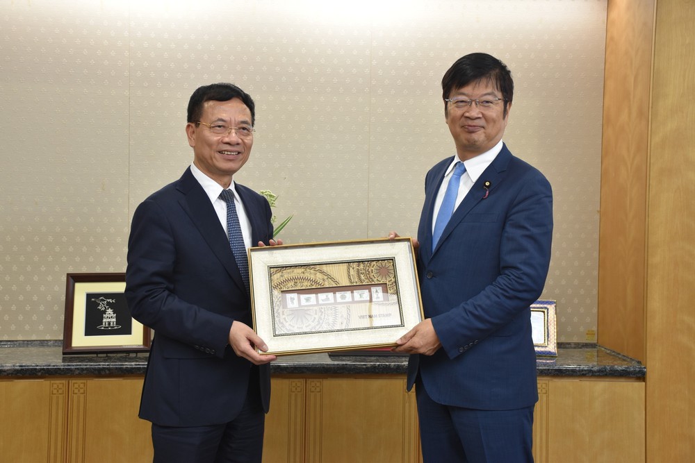 Các nhà khoa học Việt Nam tại Nhật Bản bàn về thúc đẩy nghiên cứu phát triển công nghệ chiến lược - Ảnh 5.