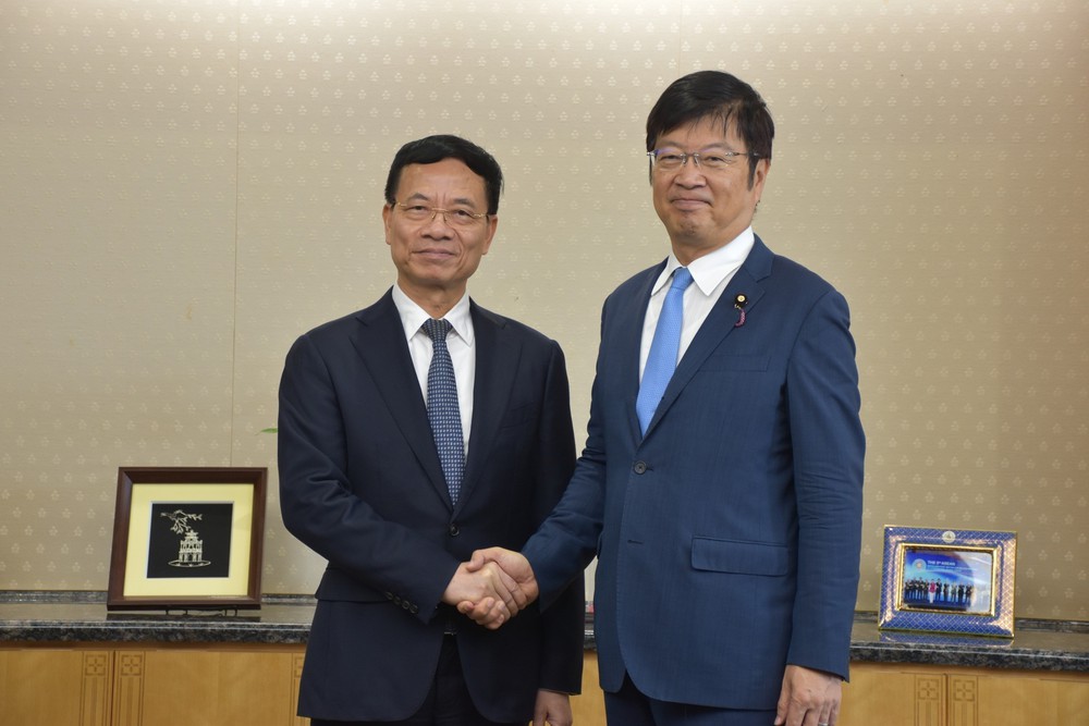Các nhà khoa học Việt Nam tại Nhật Bản bàn về thúc đẩy nghiên cứu phát triển công nghệ chiến lược - Ảnh 4.