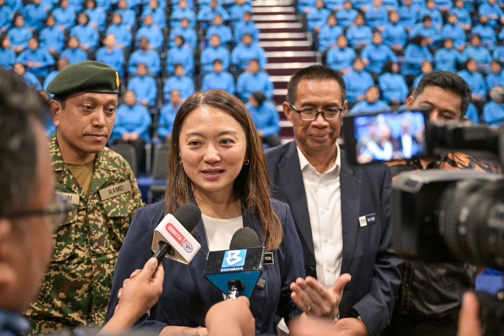 Tin nóng thể thao tối 30/10: Bộ trưởng Malaysia lên tiếng trước giờ nhận phán quyết của FIFA - Ảnh 1. Tin nóng thể thao tối 30/10: Bộ trưởng Malaysia lên tiếng trước giờ nhận phán quyết của FIFA - Ảnh 1.