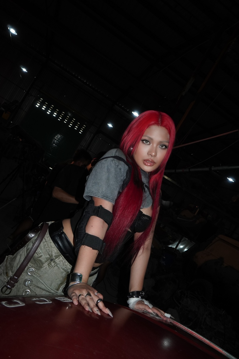 Tân binh CHLOÉ tung MV ‘BACK 2 U’ kết hợp với producer Pixel Neko - Ảnh 3. Tân binh CHLOÉ tung MV ‘BACK 2 U’ kết hợp với producer Pixel Neko - Ảnh 3.