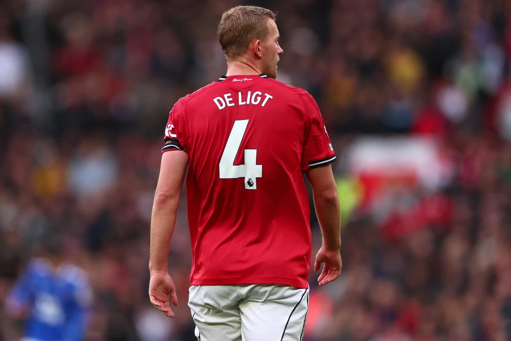 Man United: De Ligt là chiến binh như Vidic - Ảnh 1.