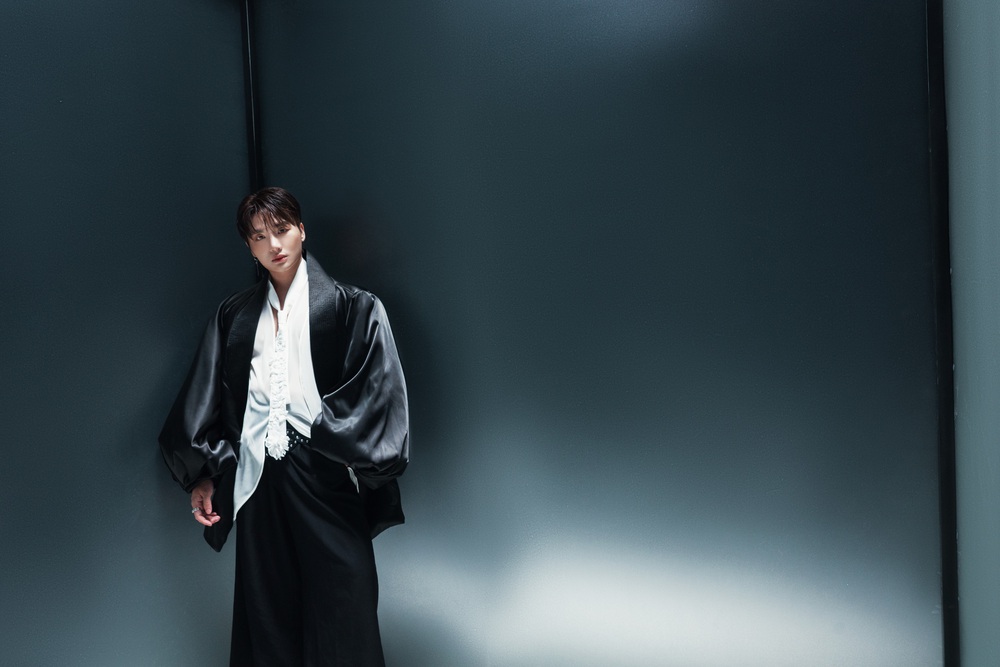 Gavin ra mắt MV “Học cách mỉm cười”: Bước đi mới trong âm nhạc - Ảnh 3.