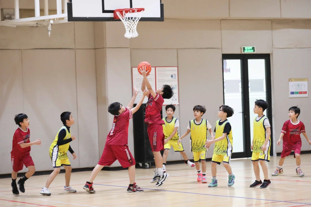 Nâng cao hiệu quả giáo dục thể chất cho thế hệ trẻ Việt Nam hiện nay - Ảnh 3. Nâng cao hiệu quả giáo dục thể chất cho thế hệ trẻ Việt Nam hiện nay - Ảnh 3.