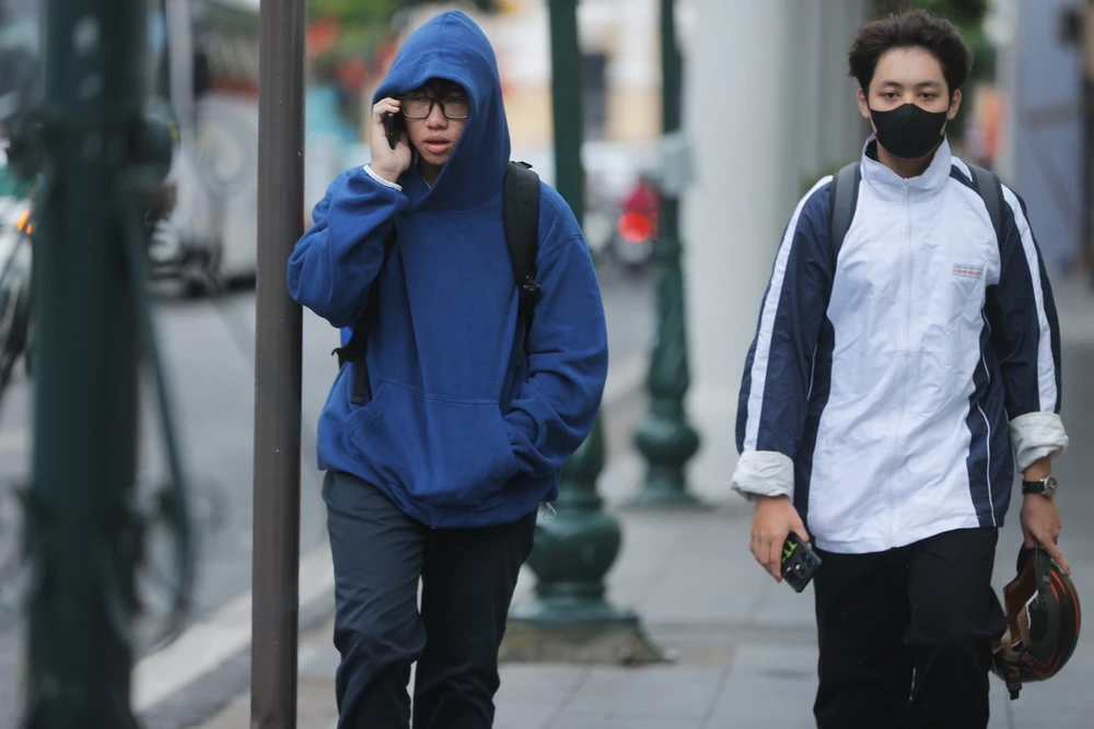 Từ đêm nay đến 2/11, từ Nghệ An đến Quảng Trị có khả năng xuất hiện 1 đợt lũ - Ảnh 1. Từ đêm nay đến 2/11, từ Nghệ An đến Quảng Trị có khả năng xuất hiện 1 đợt lũ - Ảnh 1.