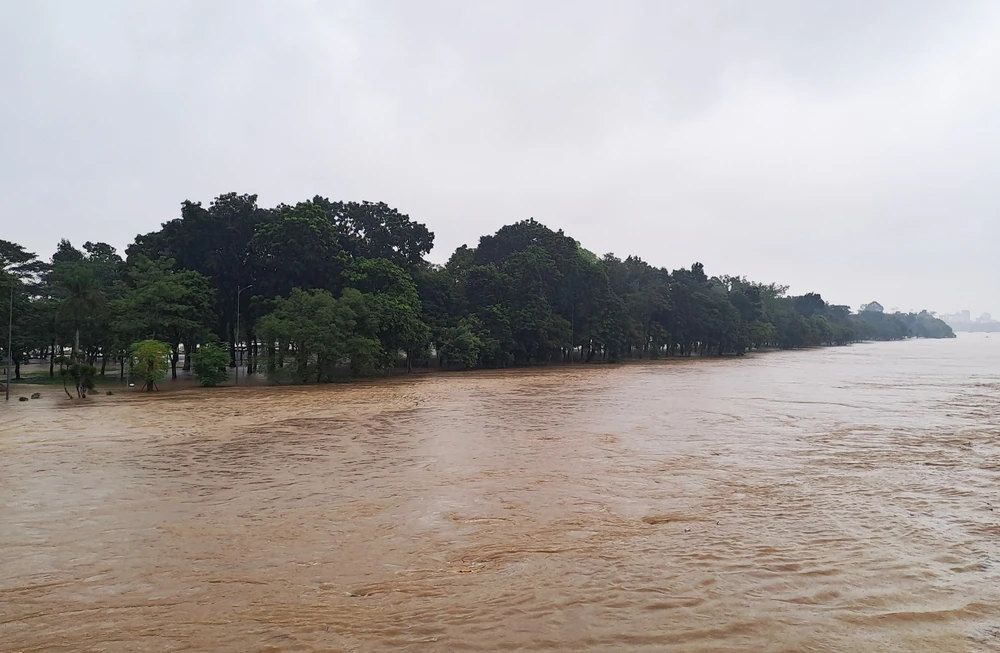 Từ đêm nay đến 2/11, từ Nghệ An đến Quảng Trị có khả năng xuất hiện 1 đợt lũ - Ảnh 3. Từ đêm nay đến 2/11, từ Nghệ An đến Quảng Trị có khả năng xuất hiện 1 đợt lũ - Ảnh 3.