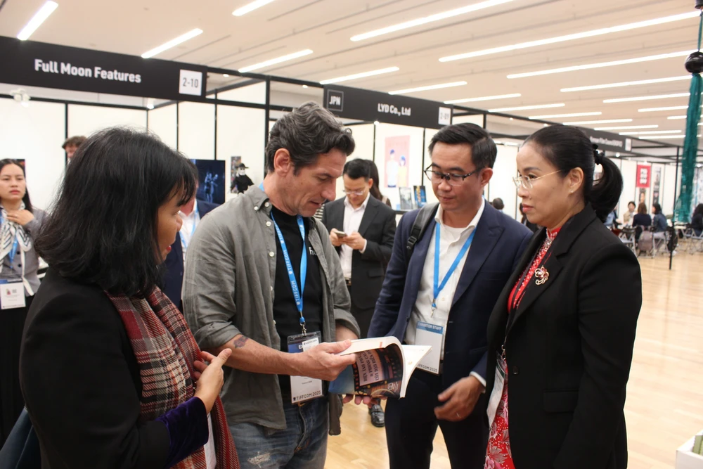 Liên hoan phim quốc tế Tokyo lần thứ 38: Đưa điện ảnh Việt Nam vươn tầm thế giới - Ảnh 6.