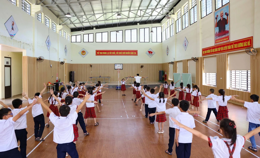 Nâng cao hiệu quả giáo dục thể chất cho thế hệ trẻ Việt Nam hiện nay - Ảnh 1. Nâng cao hiệu quả giáo dục thể chất cho thế hệ trẻ Việt Nam hiện nay - Ảnh 1.