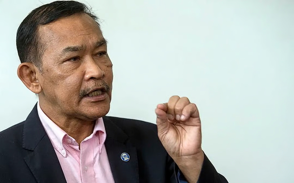 Cựu Tổng thư ký FAM chỉ trích ‘nhân vật đặc biệt’ vì xuất hiện tại sự kiện có Chủ tịch FIFA - Ảnh 1. Cựu Tổng thư ký FAM chỉ trích ‘nhân vật đặc biệt’ vì xuất hiện tại sự kiện có Chủ tịch FIFA - Ảnh 1.