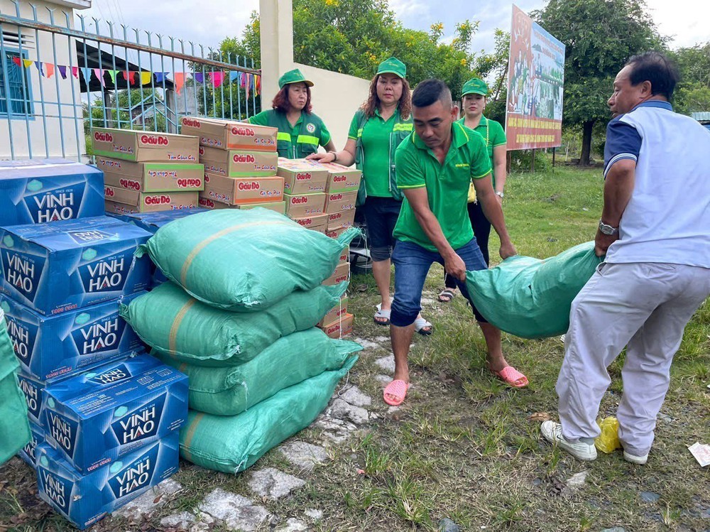 Mưa lũ tại miền Trung: Hơn 4.870 ha lúa, hoa màu bị thiệt hại - Ảnh 1. Mưa lũ tại miền Trung: Hơn 4.870 ha lúa, hoa màu bị thiệt hại - Ảnh 1.
