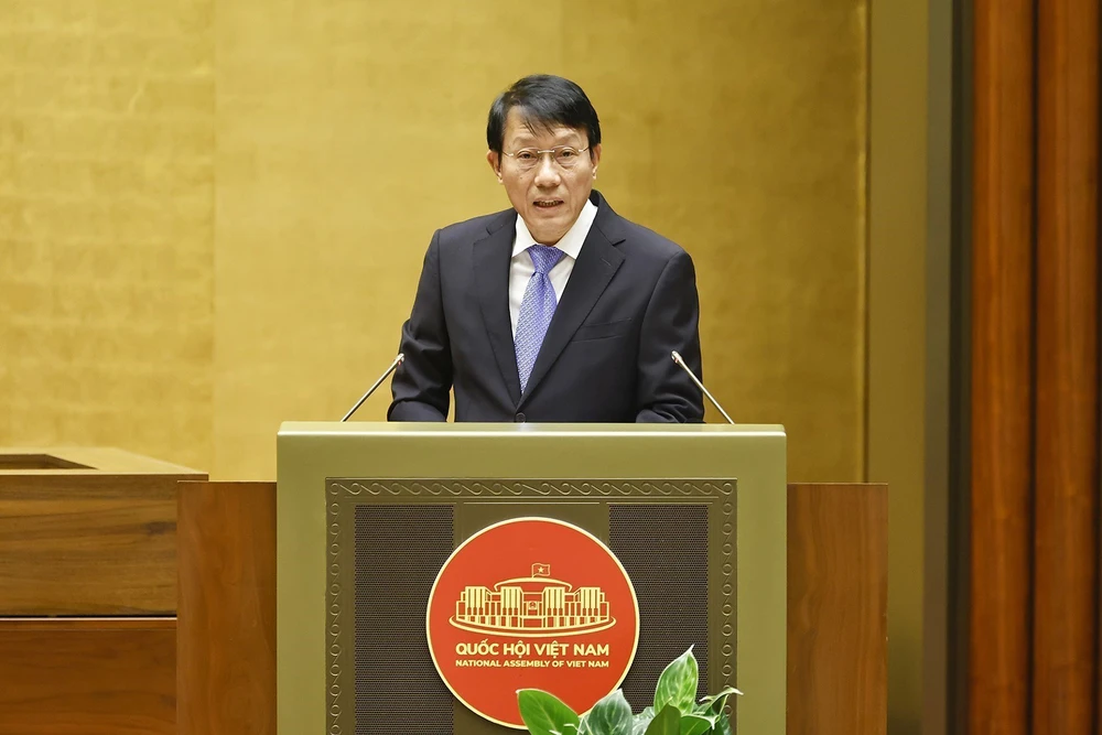 Kỳ họp thứ 10, Quốc hội khóa XV: Đề xuất cấm sử dụng trí tuệ nhân tạo để tạo dựng, lan truyền thông tin sai sự thật - Ảnh 1. Kỳ họp thứ 10, Quốc hội khóa XV: Đề xuất cấm sử dụng trí tuệ nhân tạo để tạo dựng, lan truyền thông tin sai sự thật - Ảnh 1.