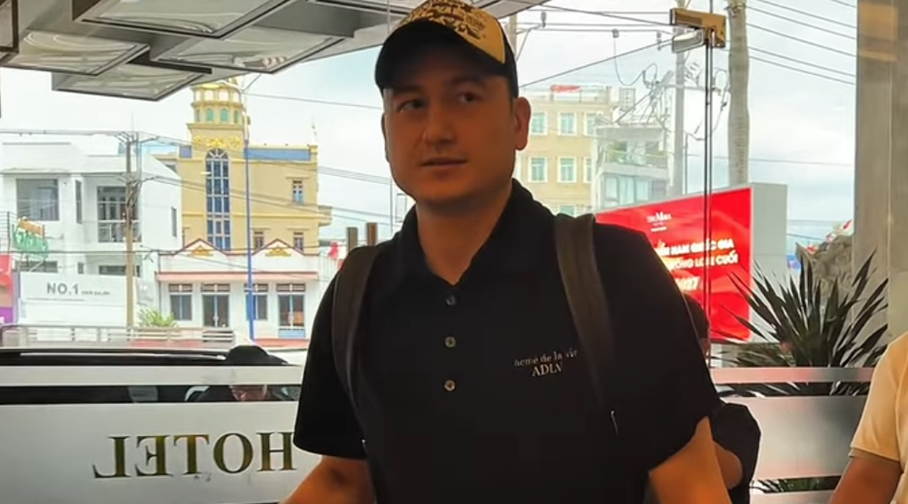 Đội tuyển Việt Nam có mặt tại TP.HCM, chuẩn bị đấu Nepal  - Ảnh 2.