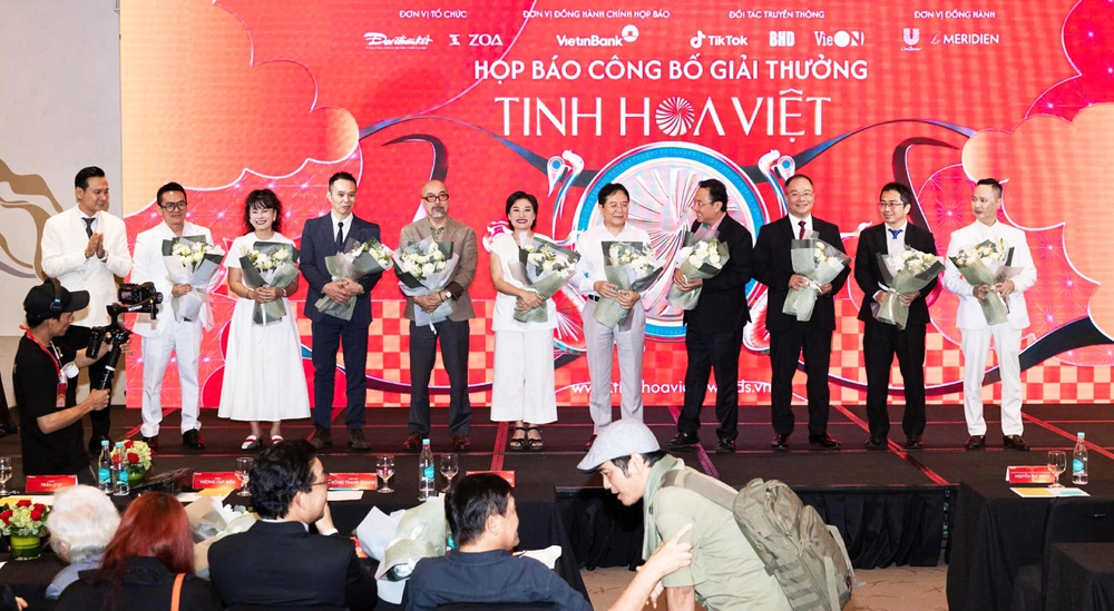 Ra mắt Giải thưởng Tinh hoa Việt: Từ danh hiệu đến giá trị văn hóa - Ảnh 1.