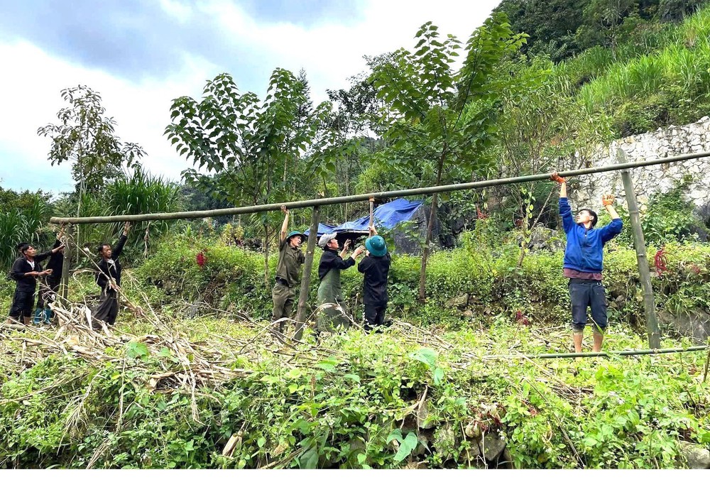 Ứng phó với bão số 11 (Matmo): Triển khai đồng bộ các biện pháp ứng phó hình thái thiên tai kép - Ảnh 9.