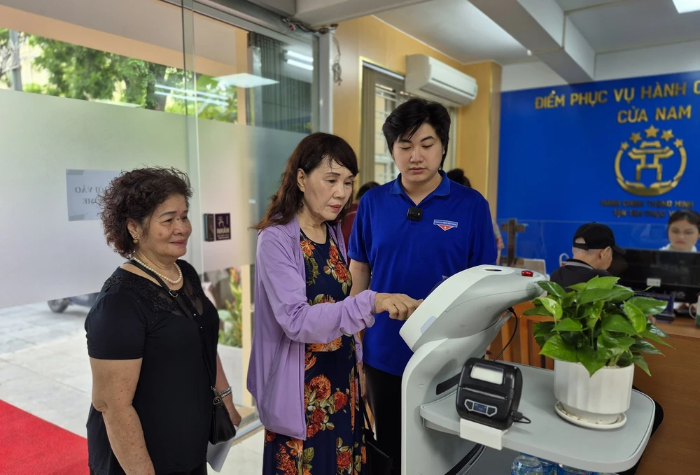 Chính quyền địa phương 2 cấp ở Hà Nội: Động lực mới trong quản lý và phục vụ nhân dân - Ảnh 4.