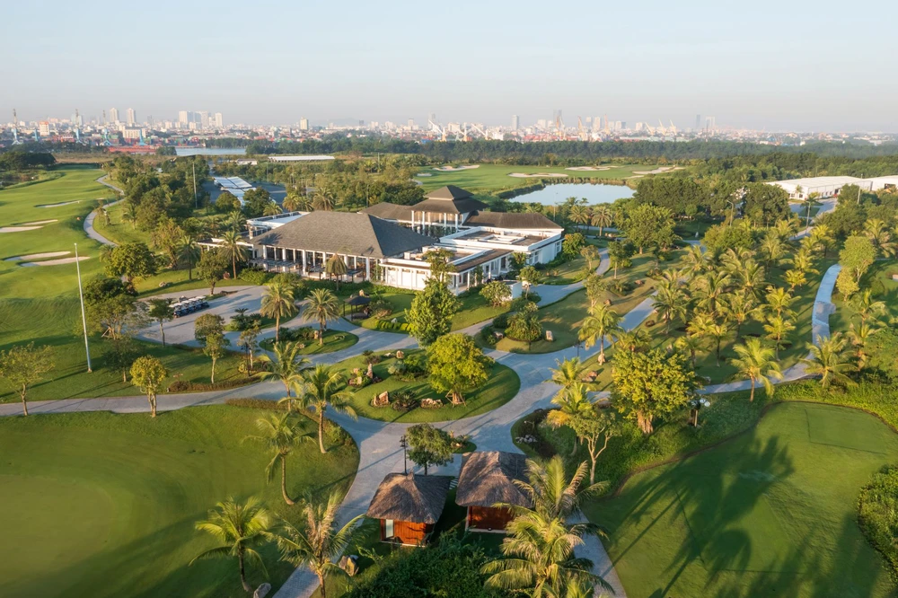 VinClub Golf 2025 chính thức khởi động với chuỗi trải nghiệm hoàng gia - Ảnh 4.