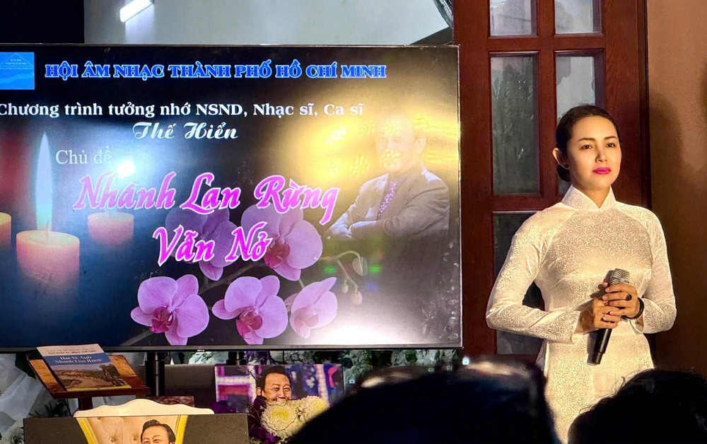 Amy Lê Anh hát trong đêm nhạc tưởng nhớ nhạc sĩ Thế Hiển - Ảnh 4.