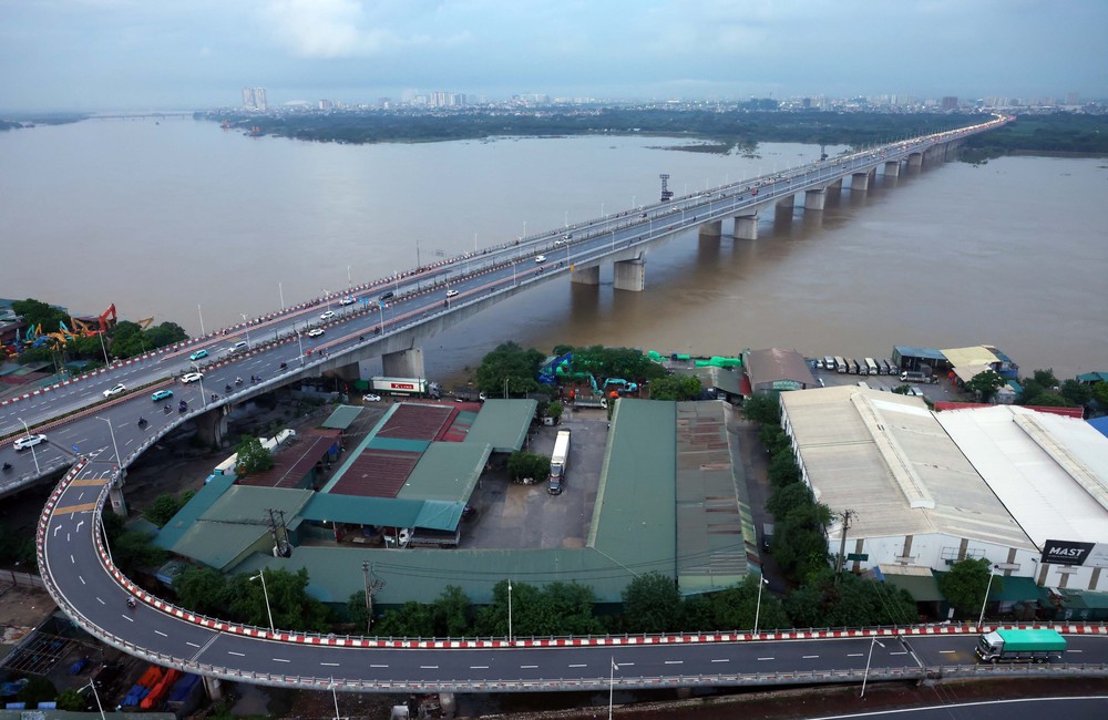 Giao thông thuận lợi trong cuối giờ chiều 7/10 - Ảnh 4.