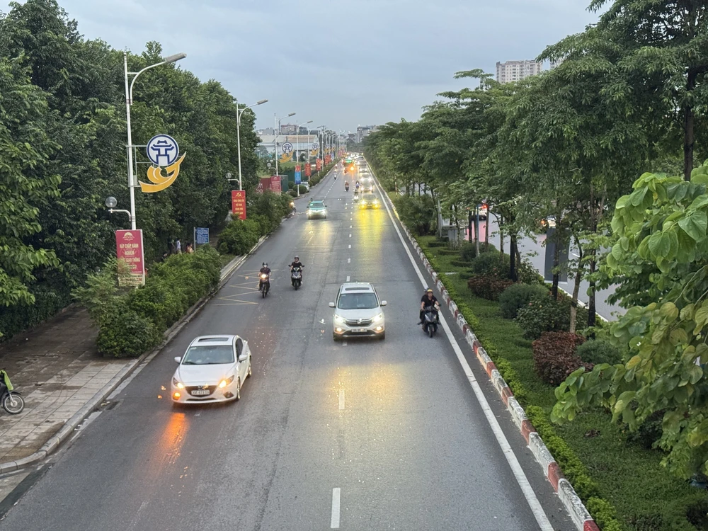 Giao thông thuận lợi trong cuối giờ chiều 7/10 - Ảnh 11.
