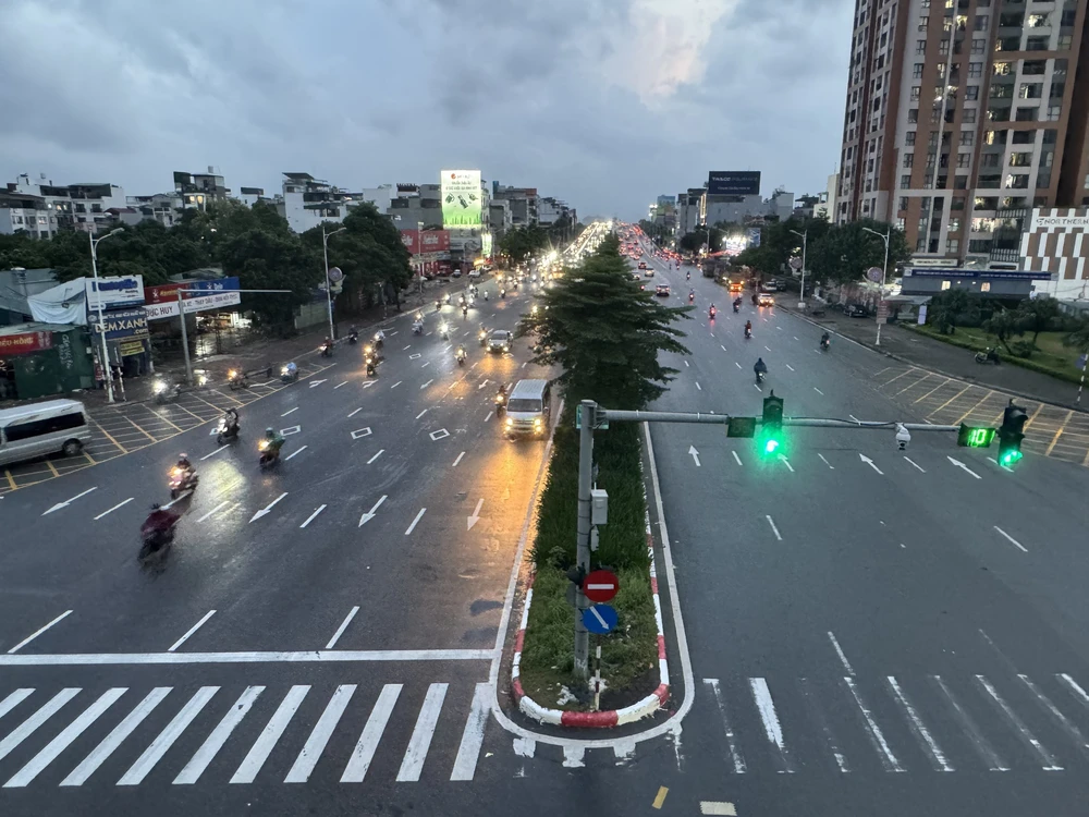 Giao thông thuận lợi trong cuối giờ chiều 7/10 - Ảnh 7.