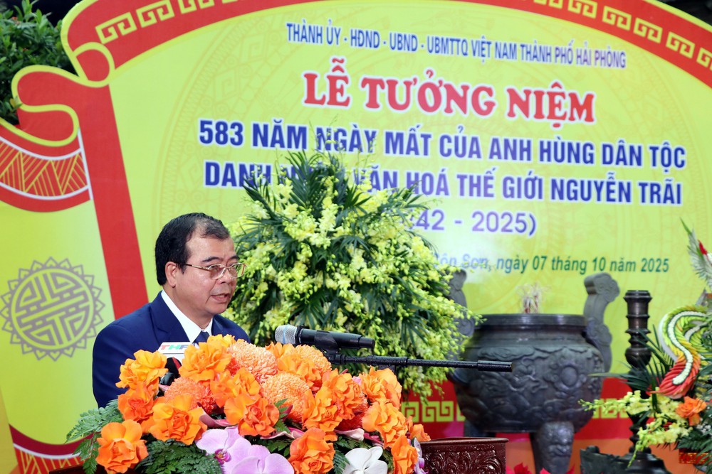 Tưởng nhớ Anh hùng dân tộc, Danh nhân văn hóa thế giới Nguyễn Trãi - Ảnh 1.