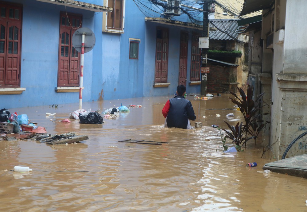 Lũ trên các sông tại Cao Bằng đang lên rất nhanh - Ảnh 4.