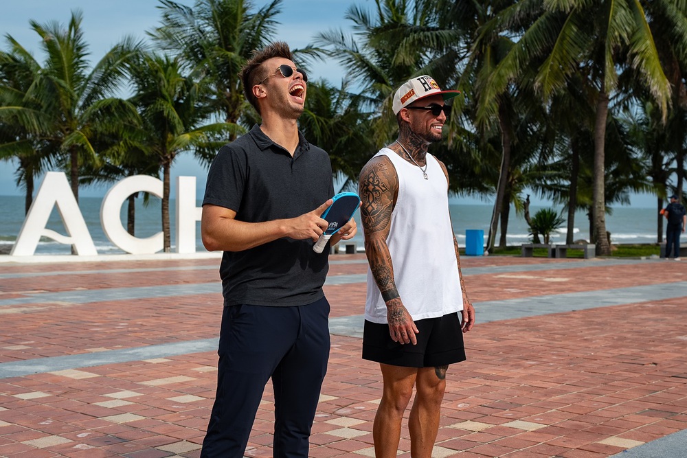 Huyền thoại pickleball Ben Johns khoe ảnh du đấu Việt Nam, khen CĐV hết lời - Ảnh 5.