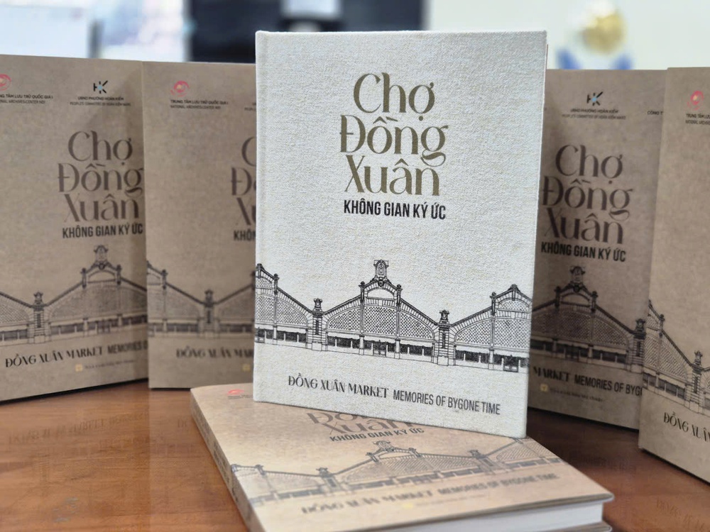 'Chợ Đồng Xuân - Không gian ký ức': Lưu giữ một biểu tượng đô thị Hà Nội - Ảnh 1.