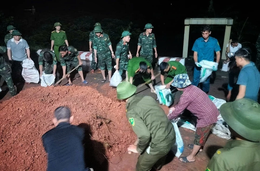 CẬP NHẬT: Thông tin &quot;vỡ đê&quot; trên mạng xã hội gây hoang mang dư luận
 - Ảnh 1.