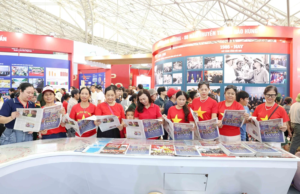Phiên họp thứ 50 Ủy ban Thường vụ Quốc hội: Làm rõ cơ chế tài chính của Cơ quan truyền thông chủ lực đa phương tiện - Ảnh 4.