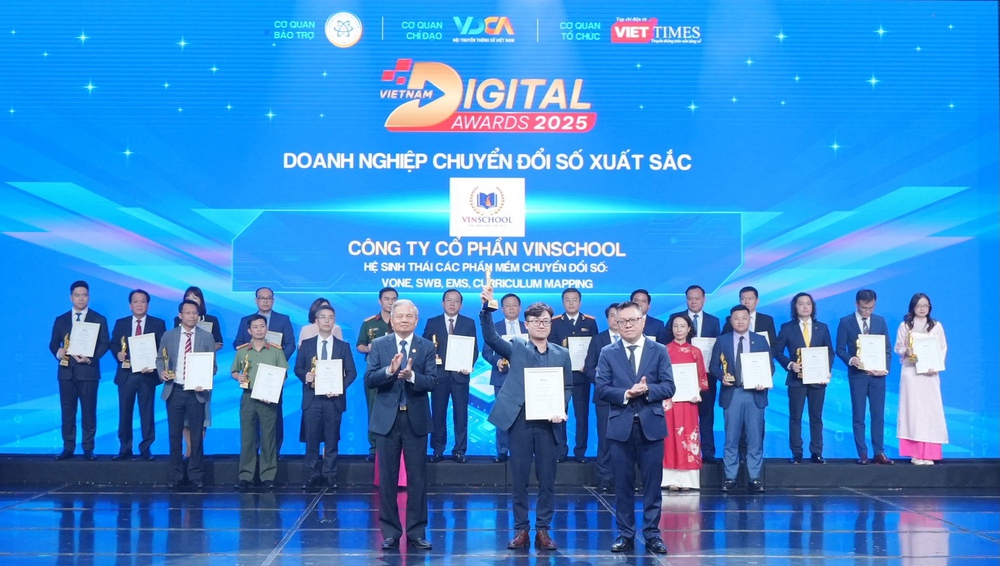 4 giải pháp công nghệ giúp Vinschool đạt giải &quot;Doanh nghiệp chuyển đổi số xuất sắc 2025&quot; - Ảnh 1.