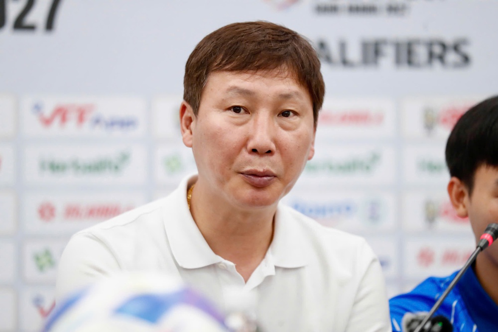 HLV Kim Sang Sik: ‘Dứt điểm tốt, đội tuyển Việt Nam sẽ ghi nhiều bàn thắng hơn” - Ảnh 1.
