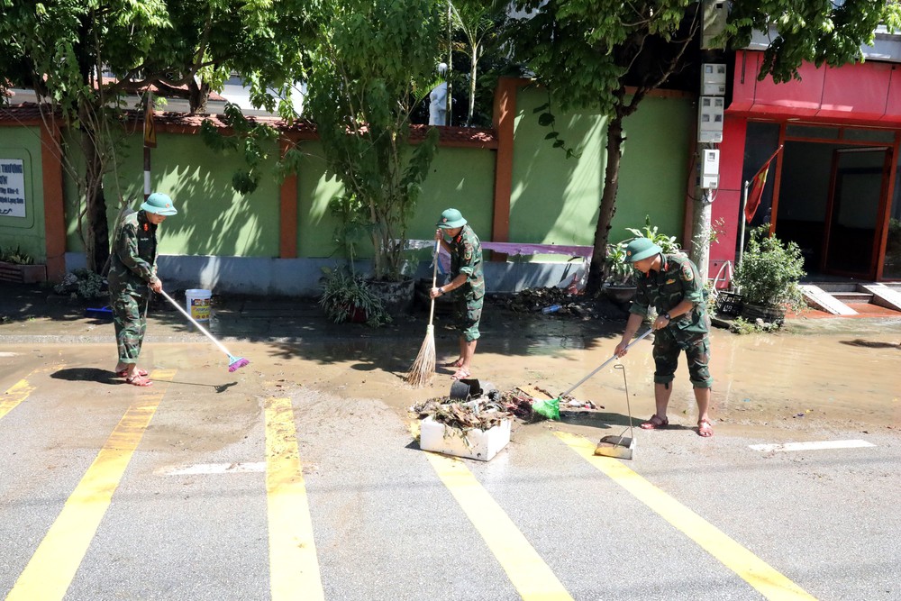 Cập nhật tình hình lũ lụt tại các tỉnh thành ngày 9/10 - Ảnh 1. Cập nhật tình hình lũ lụt tại các tỉnh thành ngày 9/10 - Ảnh 1.