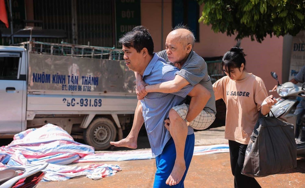 Nước sông Cầu dâng cao, gây ngập lụt nhiều hộ ven sông - Ảnh 5.