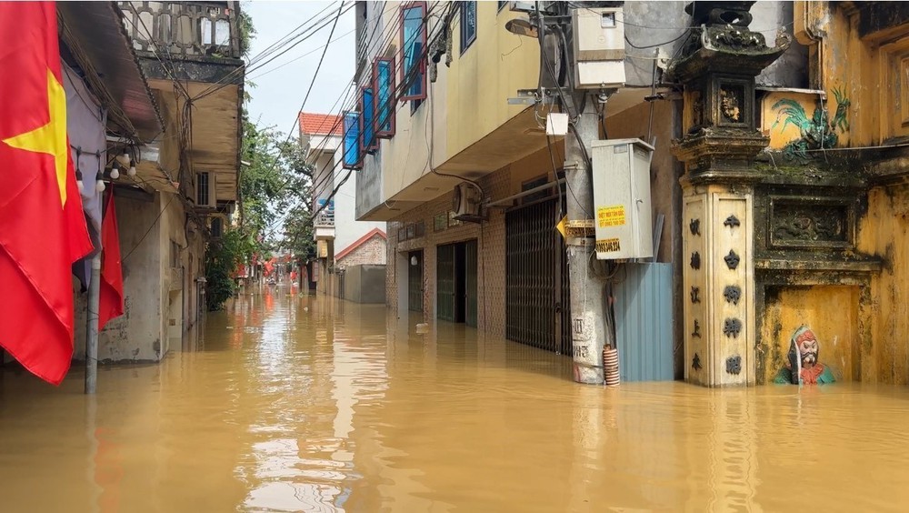 Phường Vân Hà (Bắc Ninh) chủ động ứng phó mưa lũ - Ảnh 1.