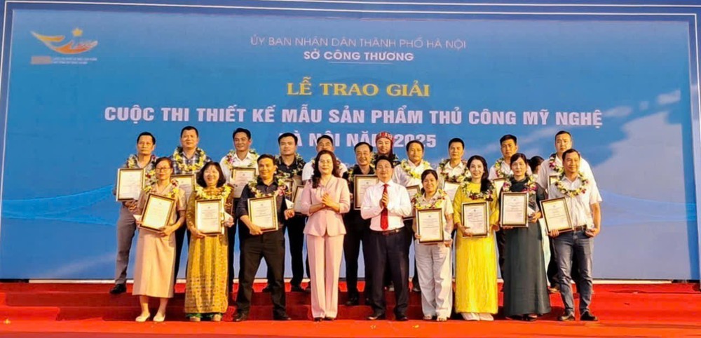 vnapotaltrao90giaithietkemausanphamthucongmynghehanoi20258328428-1760012009778102975427.jpg