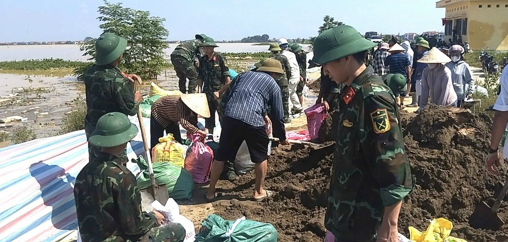 Cập nhật tình hình lũ lụt tại các tỉnh thành ngày 9/10 - Ảnh 1. Cập nhật tình hình lũ lụt tại các tỉnh thành ngày 9/10 - Ảnh 1.