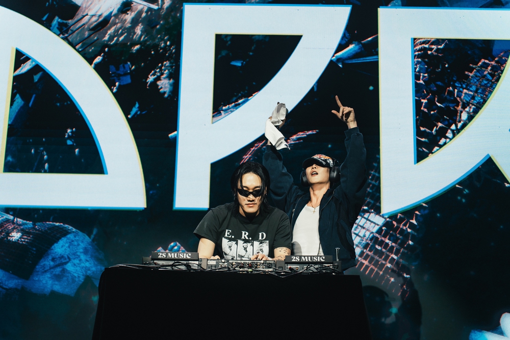 Dàn sao Hàn khuấy động sân khấu Korea Spotlight 2025 - Ảnh 4.