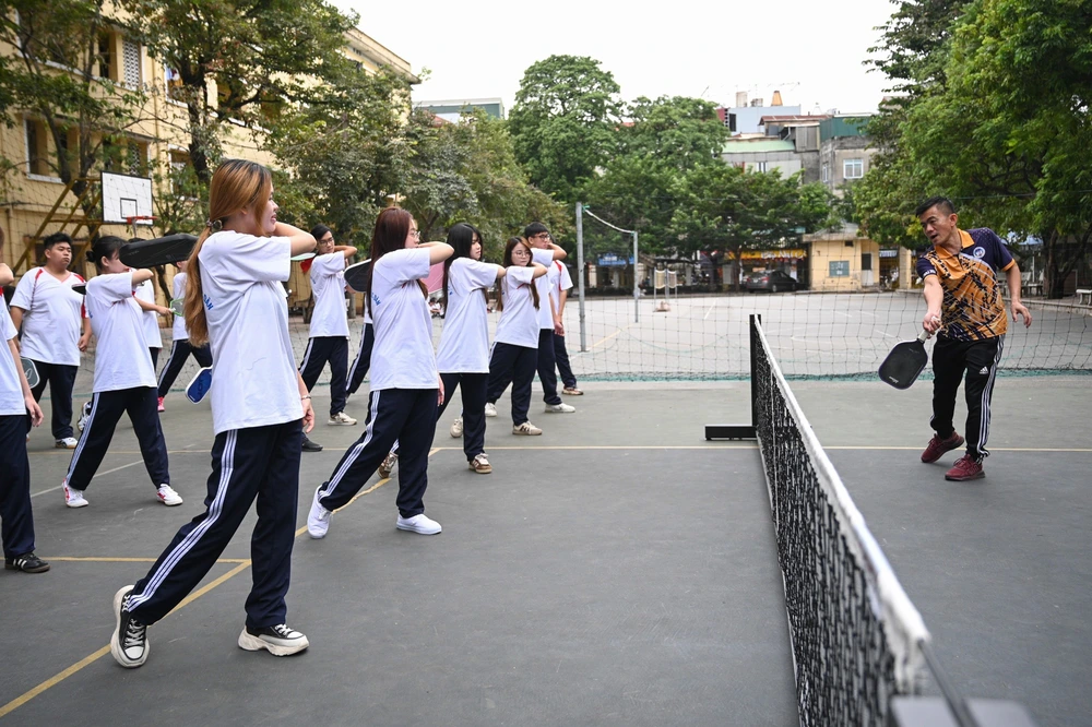 Pickleball trở thành môn học thể chất ở trường đại học, sinh viên đăng ký kín chỗ chỉ sau vài giờ mở lớp - Ảnh 2. Pickleball trở thành môn học thể chất ở trường đại học, sinh viên đăng ký kín chỗ chỉ sau vài giờ mở lớp - Ảnh 2.