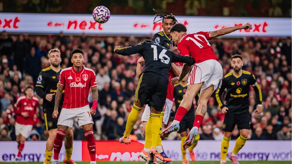 Bị thủng lưới trong chưa đầy 3 phút, MU hòa 2-2 trên sân nhà Nottingham - Ảnh 5.