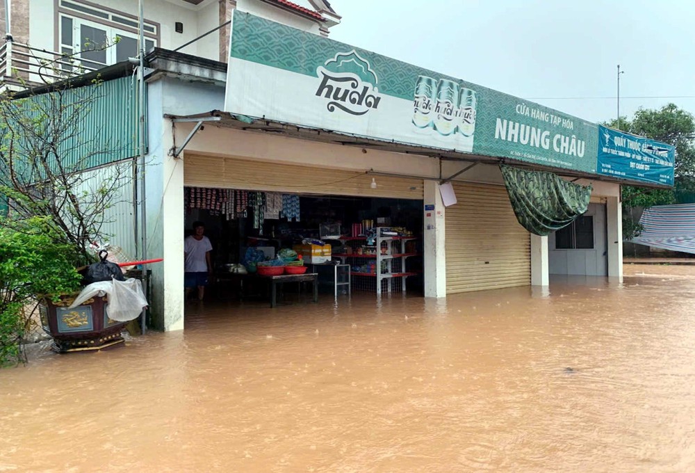 Thời tiết ngày 2/11: Từ Hà Tĩnh đến Quảng Ngãi  có mưa lớn diện rộng - Ảnh 2.