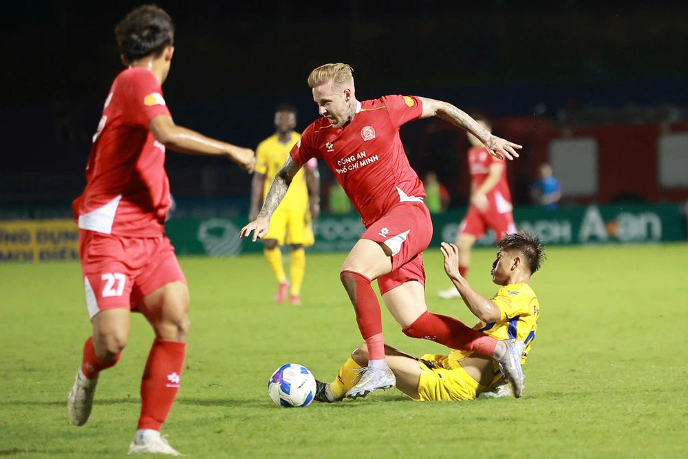 Tiến Linh và nhiệm vụ gian nan trước "hiện tượng" Hải Phòng - Ảnh 3. Tiến Linh và nhiệm vụ gian nan trước "hiện tượng" Hải Phòng - Ảnh 3.