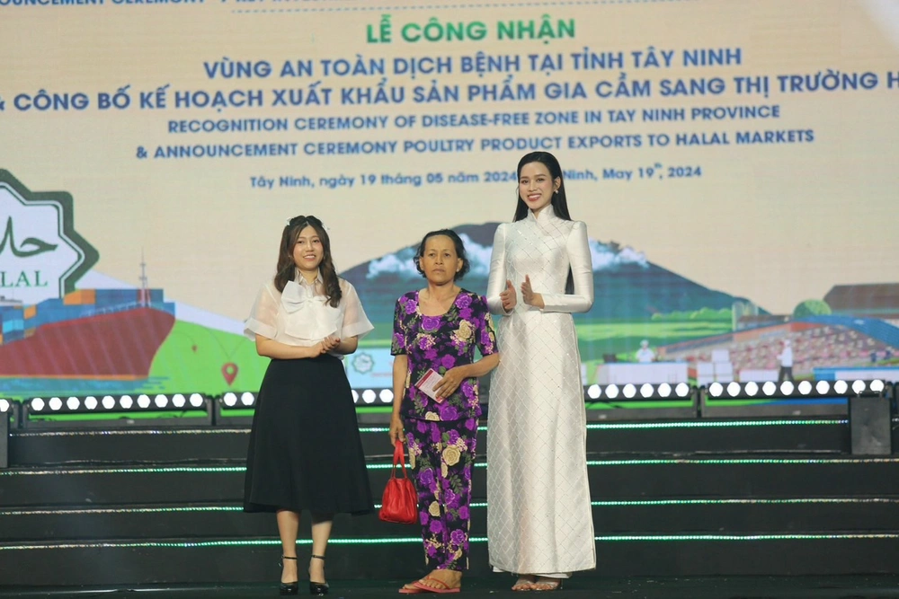 Hành trình nhân ái của Quỹ Từ thiện DHN - Ảnh 4.