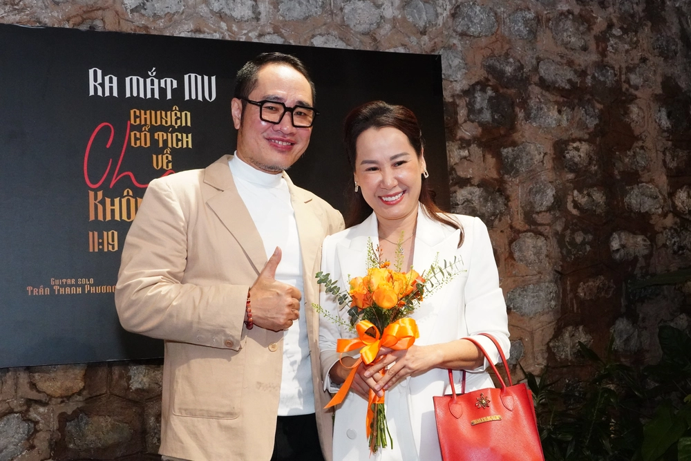 Ca sĩ Khôi Minh: "Chuyện cổ tích về cha" - Lời tâm sự về tình phụ nữ - Ảnh 4. Ca sĩ Khôi Minh: "Chuyện cổ tích về cha" - Lời tâm sự về tình phụ nữ - Ảnh 4.