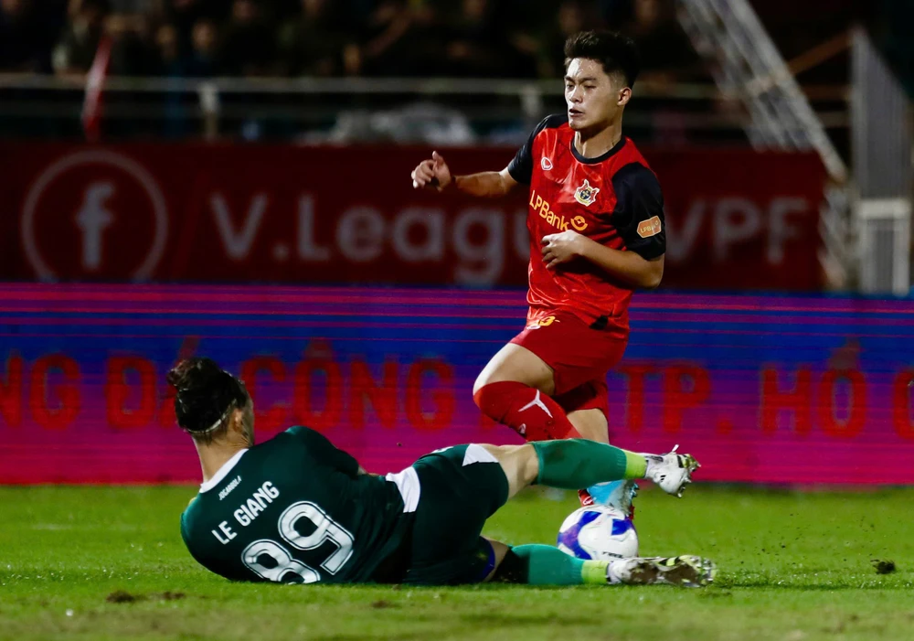 Ninh Bình gây ấn tượng mạnh bằng thống kê &quot;khủng&quot;, thẳng tiến đến chức vô địch - Ảnh 2.