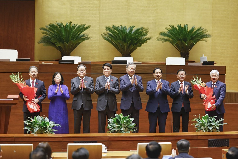 Đồng chí Đỗ Văn Chiến được bầu giữ chức Phó Chủ tịch Quốc hội - Ảnh 6.